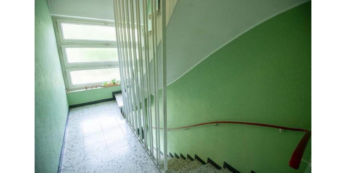 Etagenwohnung Essen Stadtbezirk VI - 3.5 Zimmer, 79 m&sup2;, 1.160&euro; | Angebot:25658380