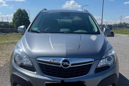 Opel Mokka 83.600 km 8.890 &euro; Düsseldorf 40233