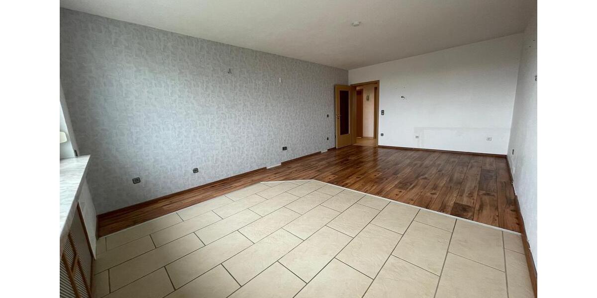 Etagenwohnung Duisburg Hochheide - 3.5 Zimmer, 70 m&sup2;, 169.000&euro; | Angebot:25498383