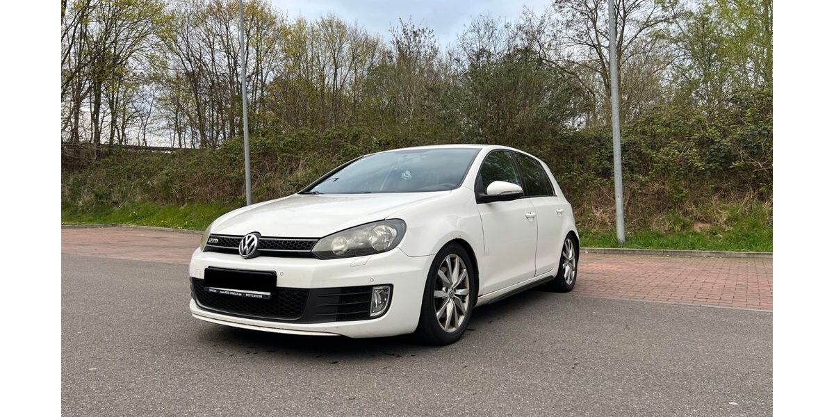 VW Golf 260.666 km 5.000 &euro; Ratingen 40878