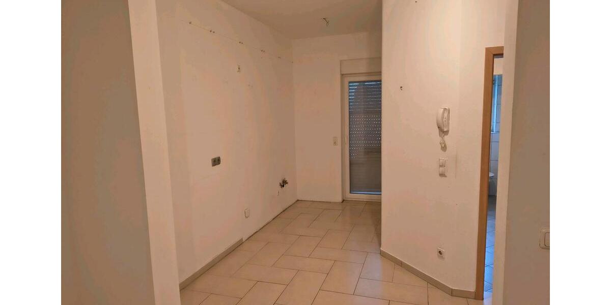 Erdgeschoßwohnung Solingen Mitte - 1 Zimmer, 43 m&sup2;, 520&euro; | Angebot:26237074