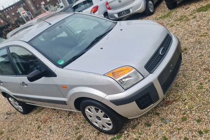 Ford Fusion 63.000 km 3.440 &euro; Düsseldorf 40549