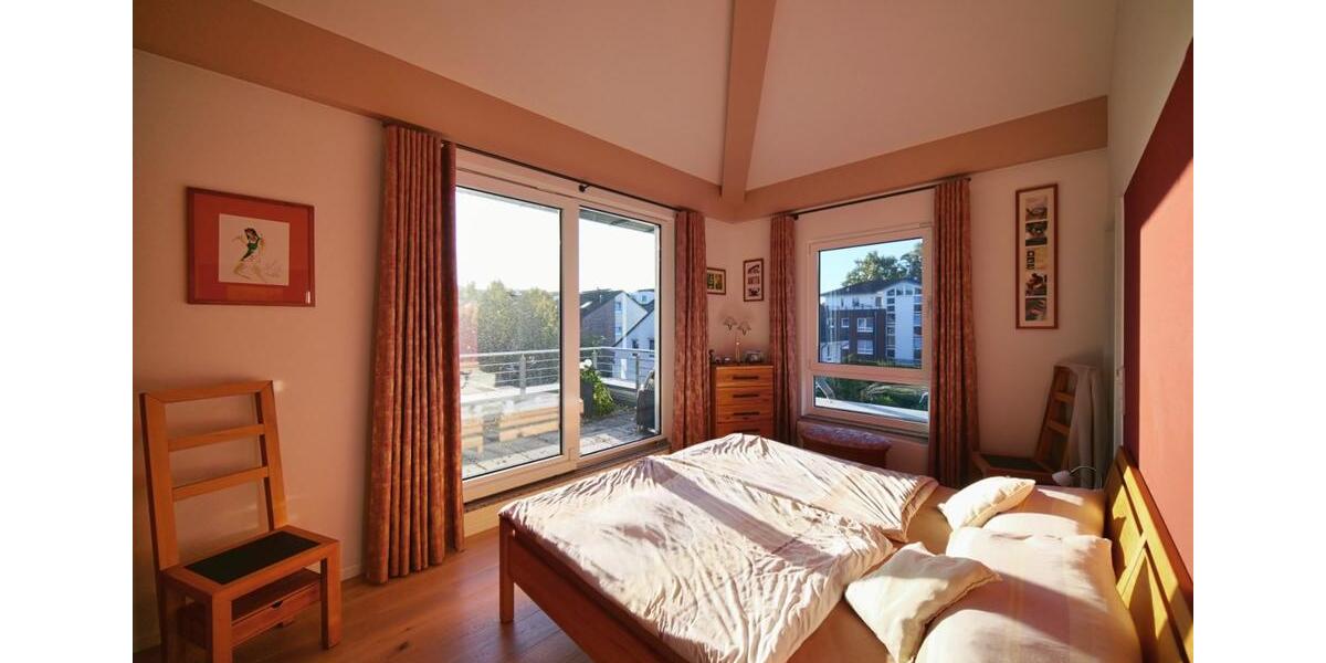 Einfamilienhaus Solingen Ohligs - 3.5 Zimmer, 146 m&sup2;, 1.750&euro; | Angebot:24237213