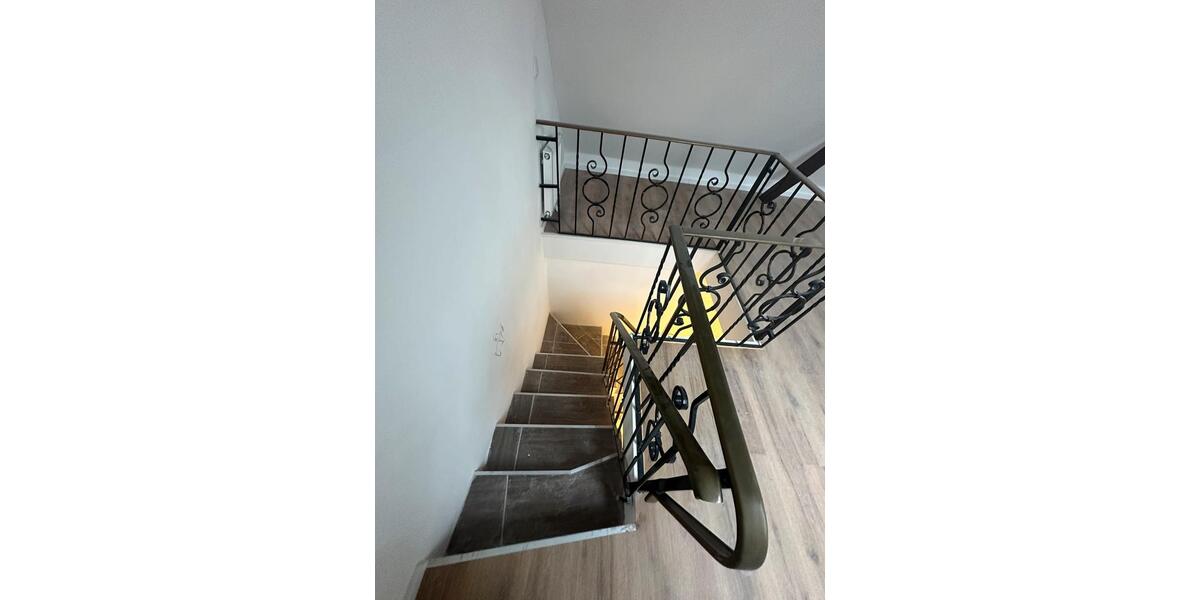 Maisonettenwohnung Meerbusch - 4 Zimmer, 120 m&sup2;, 1.980&euro; | Angebot:25271175