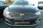 VW Passat Variant R-Line 2.0 TDI DSG Leder Navi LED 135.000 km 21.900 &euro; Ratingen 40885