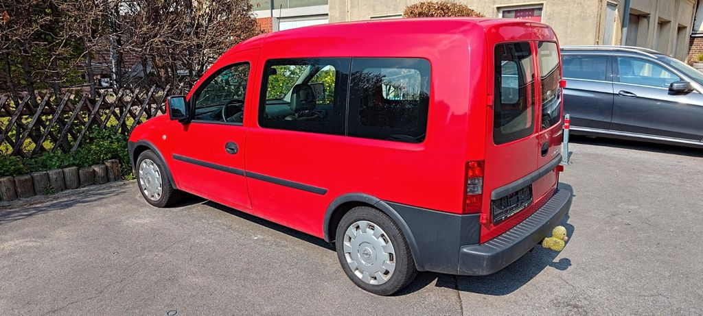 Opel Combo 86.576 km 5.000 &euro; Gelsenkirchen 45899