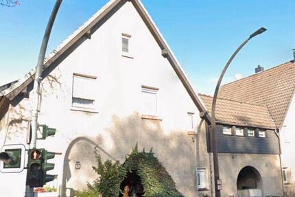 Haus Duisburg Rheinhausen - 4.5 Zimmer, 140 m&sup2;, 260.000&euro; | Angebot:27231415