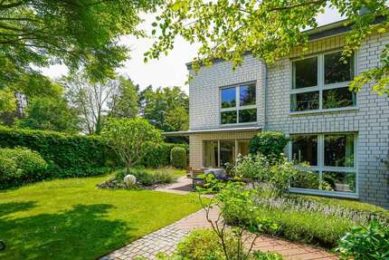 Haus Düsseldorf Stadtbezirk 5 - 5 Zimmer, 247 m&sup2;, 1.690.000&euro; | Angebot:25200615