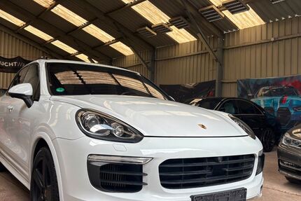 Porsche Cayenne 206.000 km 21.950 &euro; Essen 45139