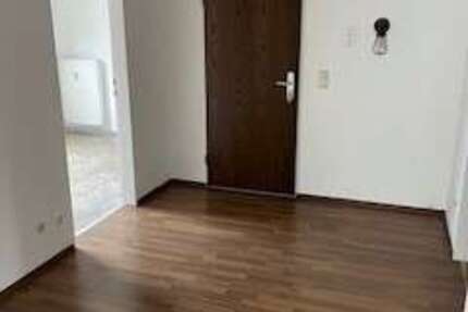 Wohnung Gelsenkirchen - 3 Zimmer, 77 m&sup2;, 520&euro; | Angebot:22295293