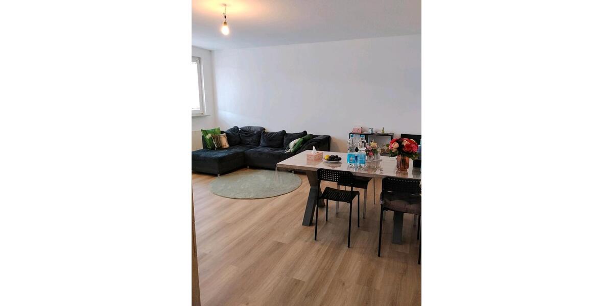 Etagenwohnung Gelsenkirchen - 3 Zimmer, 80 m&sup2;, 580&euro; | Angebot:27543956