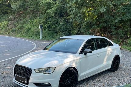 Audi A3 130.000 km 15.500 &euro; Grevenbroich 41516