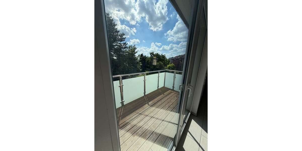 Etagenwohnung Moers - 4 Zimmer, 82 m&sup2;, 288.000&euro; | Angebot:25248644