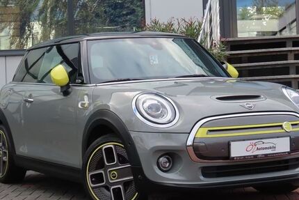 Mini Cooper SE 38.148 km 15.900 &euro; Neuss 41469