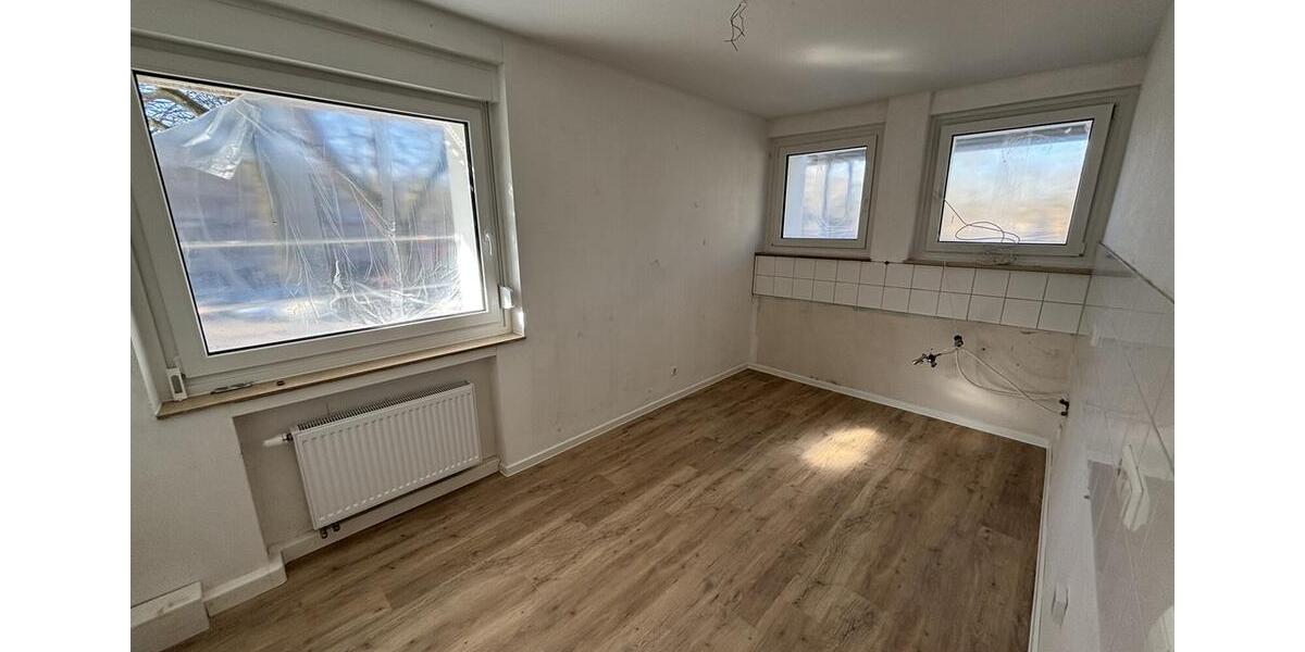 Etagenwohnung Moers Rheinkamp - 2.5 Zimmer, 68 m&sup2;, 561&euro; | Angebot:25423594