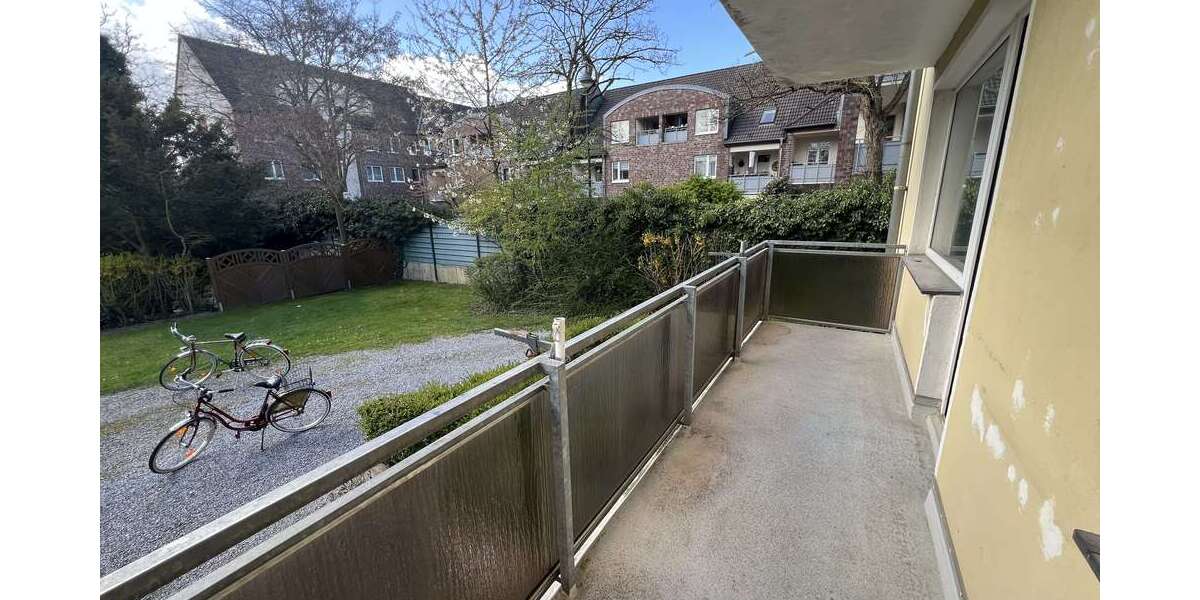 Etagenwohnung Düsseldorf Stadtbezirk 9 - 4 Zimmer, 84 m&sup2;, 850&euro; | Angebot:26462919