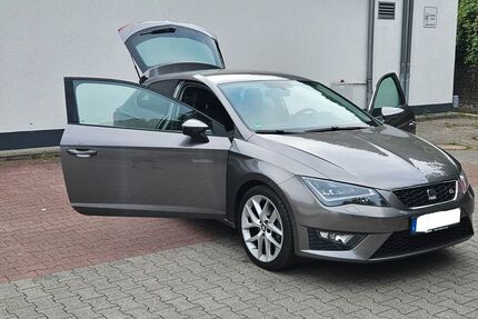 Seat Leon 158.064 km 7.799 &euro; Essen 45141