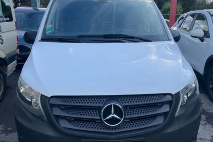 Mercedes-Benz Vito 246.000 km 7.500 &euro; Essen 45359