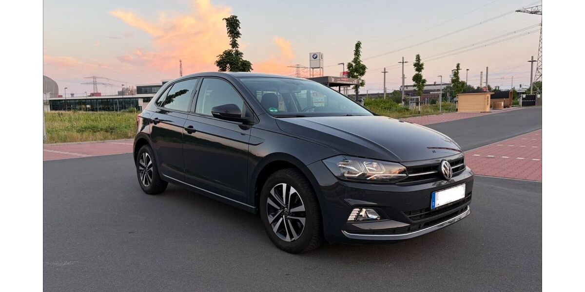 VW Polo 91.987 km 19.500 &euro; Düsseldorf 40472