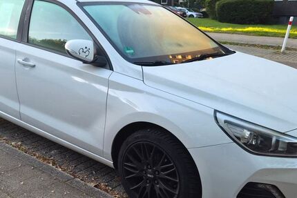 Hyundai i30 90.630 km 10.500 &euro; Essen 45277