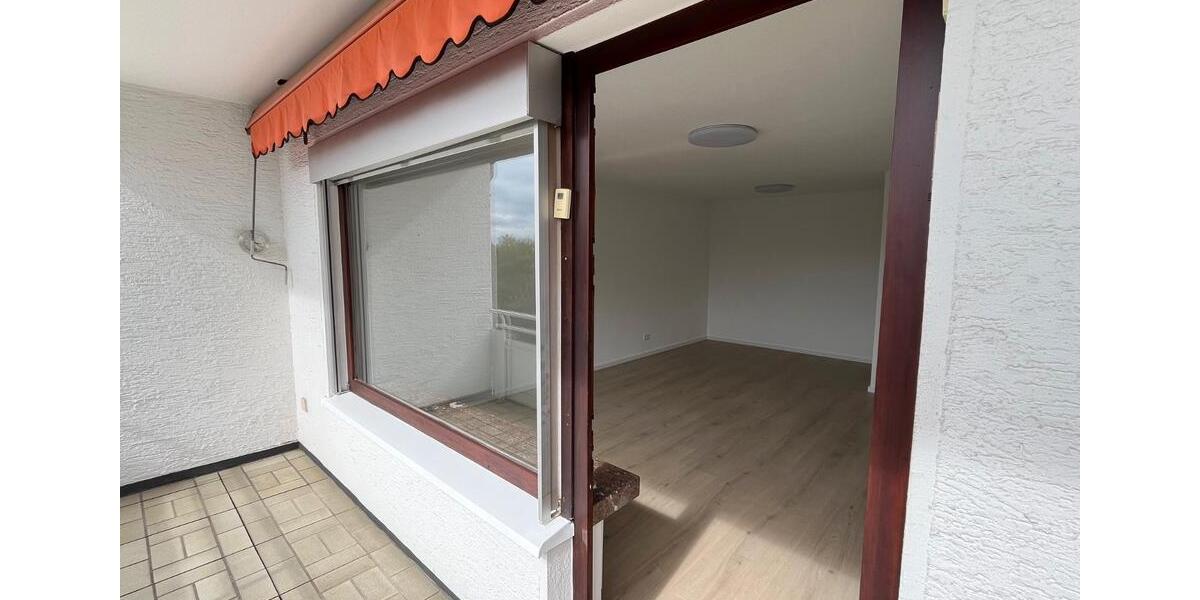 Etagenwohnung Remscheid Lüttringhausen - 2 Zimmer, 66 m&sup2;, 158.000&euro; | Angebot:26614311