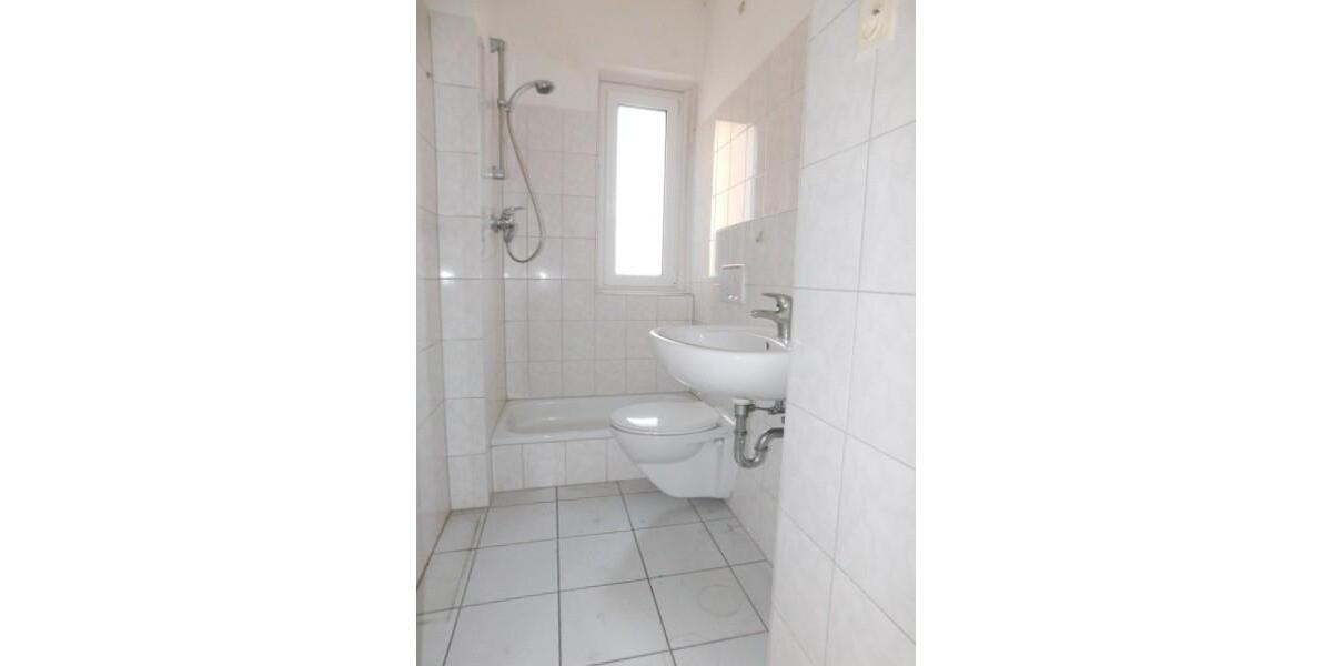 Etagenwohnung Krefeld - 2 Zimmer, 47 m&sup2;, 572&euro; | Angebot:26642400