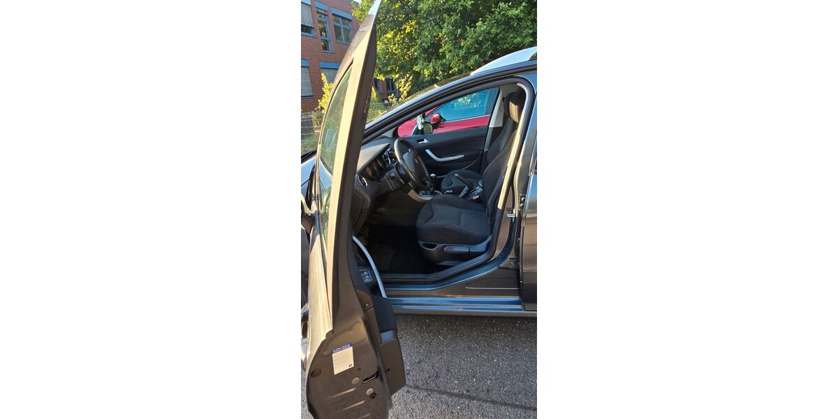 Peugeot 308 127.159 km 3.900 &euro; Willich 47877