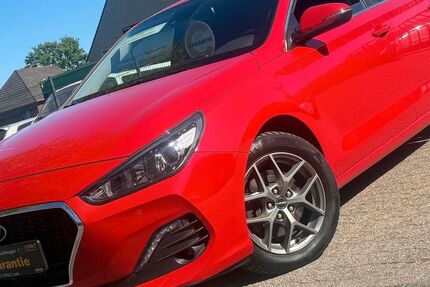Hyundai i30 70.000 km 13.499 &euro; Krefeld 47805