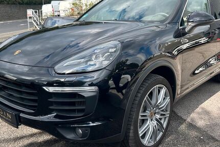 Porsche Cayenne 97.450 km 40.950 &euro; Remscheid 42853