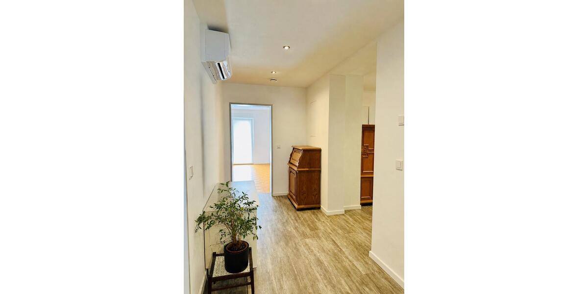 Etagenwohnung Hattingen Niederbonsfeld - 5 Zimmer, 133 m&sup2;, 379.000&euro; | Angebot:27514277
