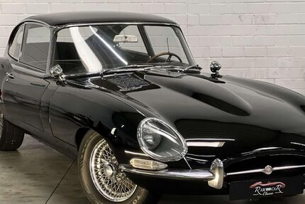 Jaguar E-Type 61.150 km 64.900 &euro; Krefeld 47805