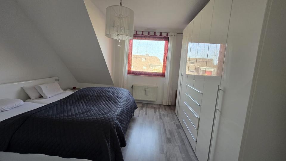 Dachgeschoßwohnung Solingen Ohligs - 2 Zimmer, 57 m&sup2;, 150.000&euro; | Angebot:27018531