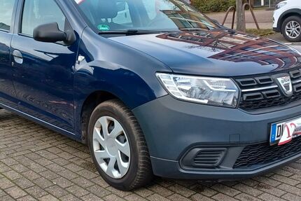 Dacia Sandero 125.000 km 3.990 &euro; Duisburg 47269