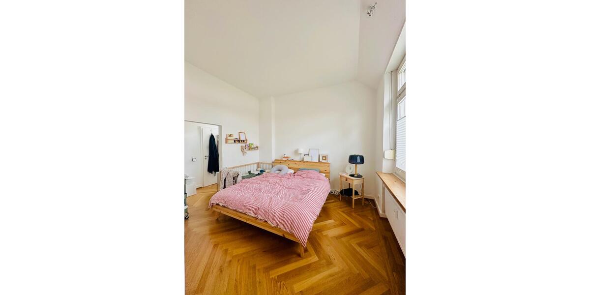 Hochparterre Wuppertal Gemarkung Vohwinkel - 3.5 Zimmer, 109 m&sup2;, 449.000&euro; | Angebot:26945046