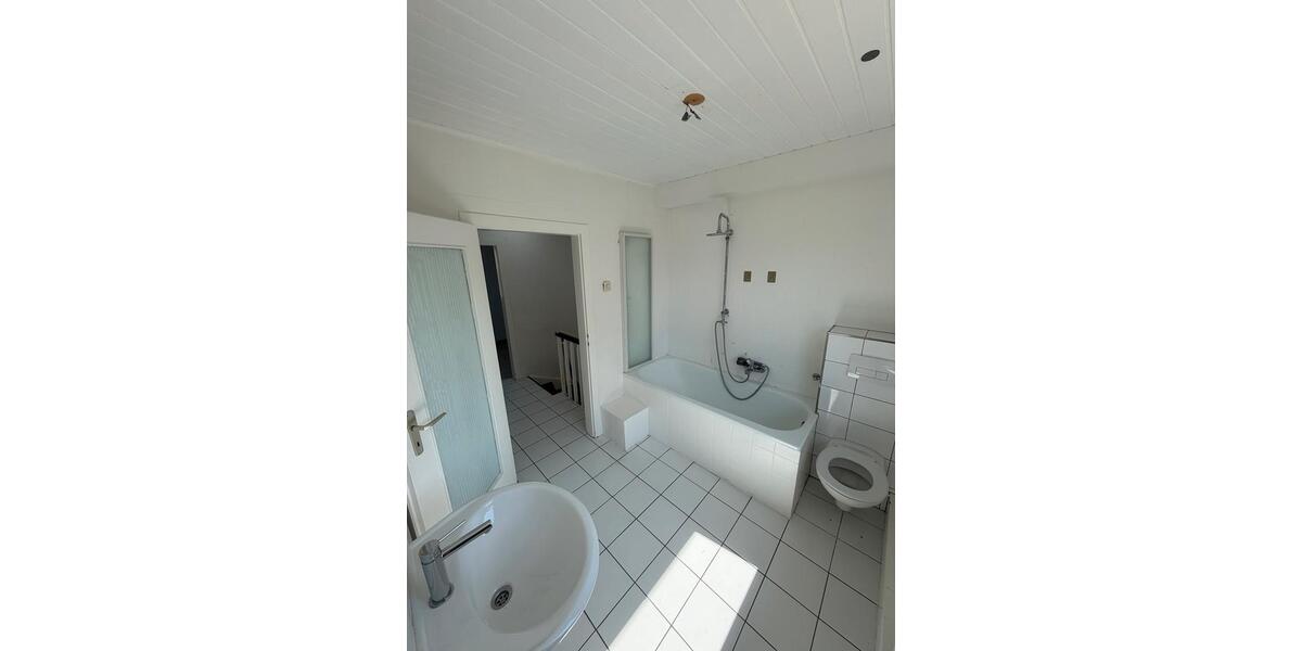 Reihenhaus Neukirchen-Vluyn Vluyn - 4 Zimmer, 80 m&sup2;, 239.000&euro; | Angebot:27189544
