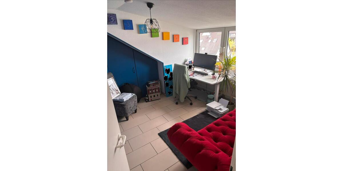 Dachgeschoßwohnung Hilden - 3 Zimmer, 77 m&sup2;, 265.000&euro; | Angebot:26538028