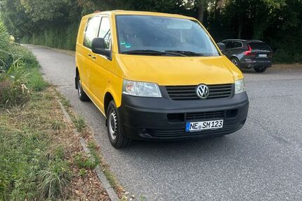 VW T5 Transporter 184.180 km 5.400 &euro; Neuss 41466
