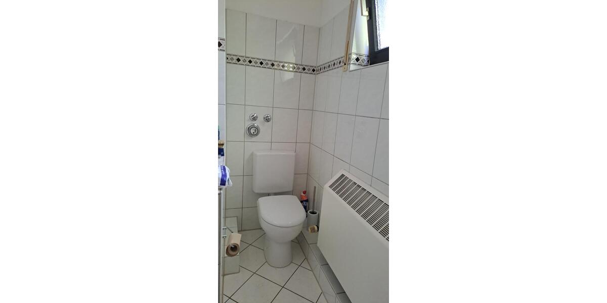 Erdgeschoßwohnung Erkrath - 1 Zimmer, 20 m&sup2;, 385&euro; | Angebot:26424600