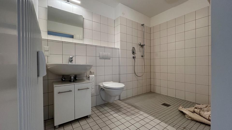 Etagenwohnung Mülheim an der Ruhr Menden-Holthausen - 1 Zimmer, 57 m&sup2;, 885&euro; | Angebot:27547881