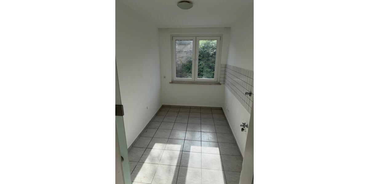 Etagenwohnung Wuppertal Unterbarmen - 2 Zimmer, 55 m&sup2;, 470&euro; | Angebot:25418940