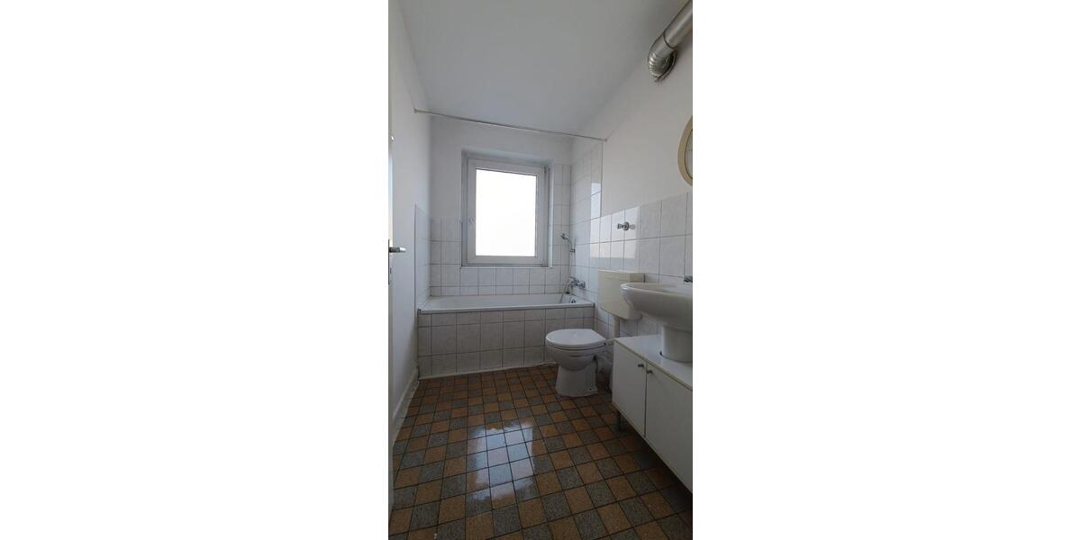 Etagenwohnung Duisburg Duisburg-Mitte - 2 Zimmer, 58 m&sup2;, 564&euro; | Angebot:25991756