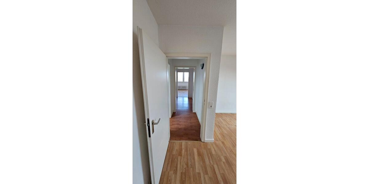 Dachgeschoßwohnung Ratingen Lintorf - 2 Zimmer, 72 m&sup2;, 690&euro; | Angebot:25981109