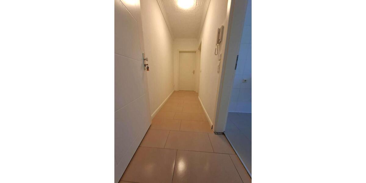 Etagenwohnung Krefeld - 1 Zimmer, 39 m&sup2;, 430&euro; | Angebot:26019340