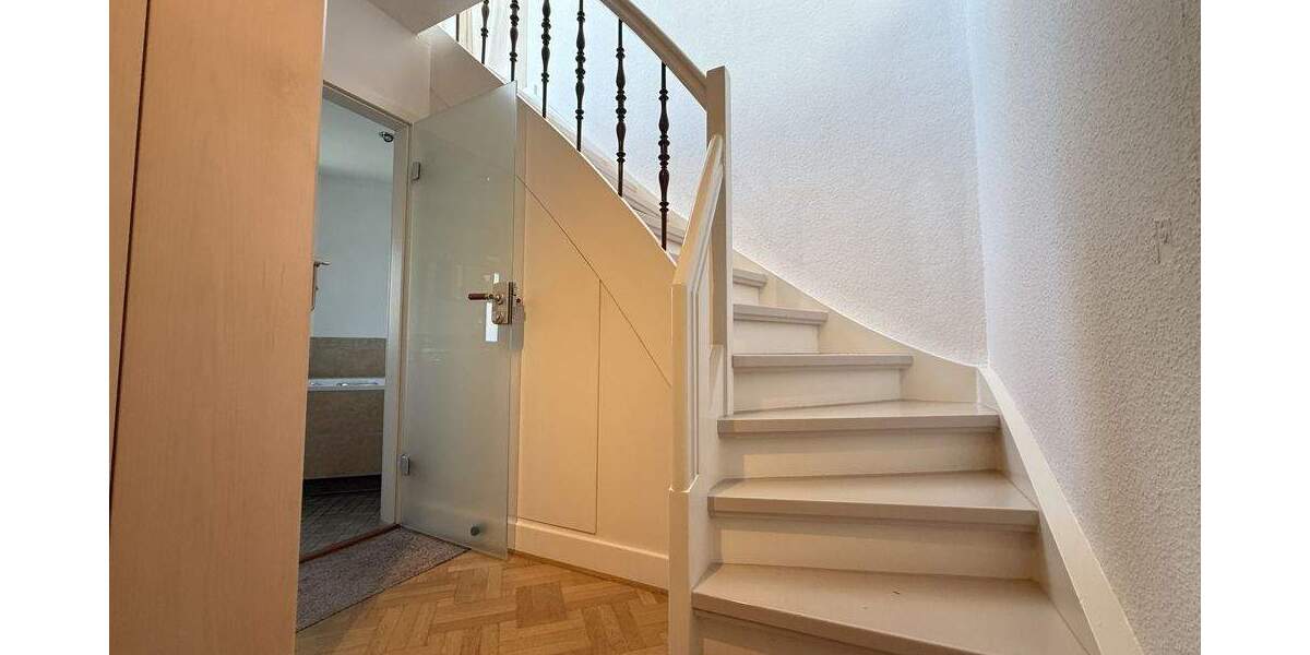 Einfamilienhaus Gelsenkirchen Altstadt - 6 Zimmer, 188 m&sup2;, 265.000&euro; | Angebot:25707169