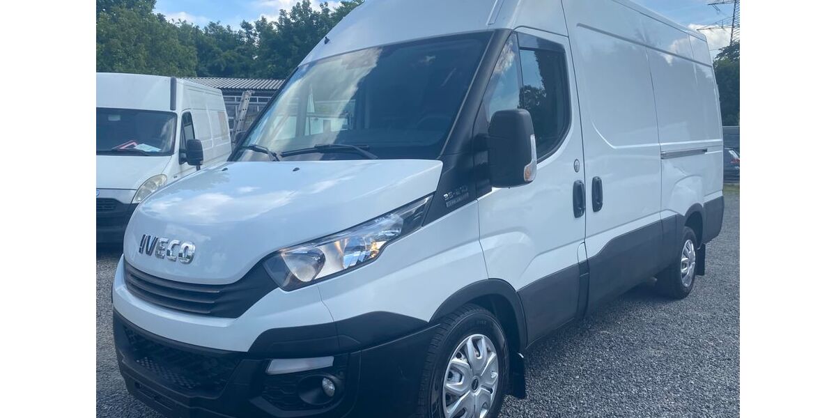 IVECO Andere 196.500 km 17.300 &euro; Essen 45309
