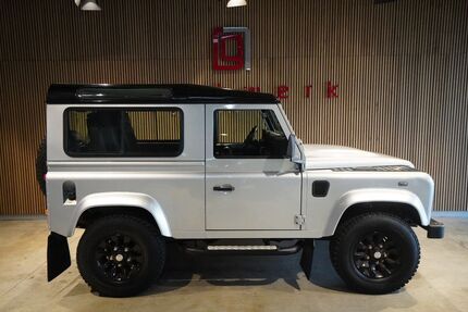 Land Rover Defender 55.000 km 50.941 &euro; Duisburg 47228