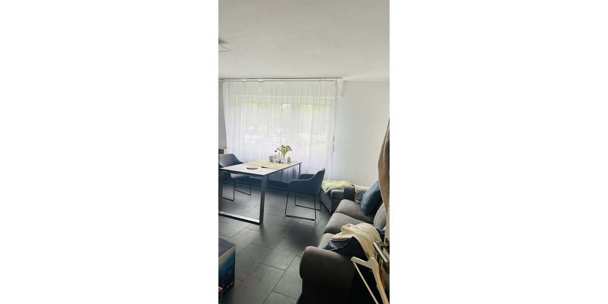 Etagenwohnung Krefeld Uerdingen - 3 Zimmer, 80 m&sup2;, 640&euro; | Angebot:26603961