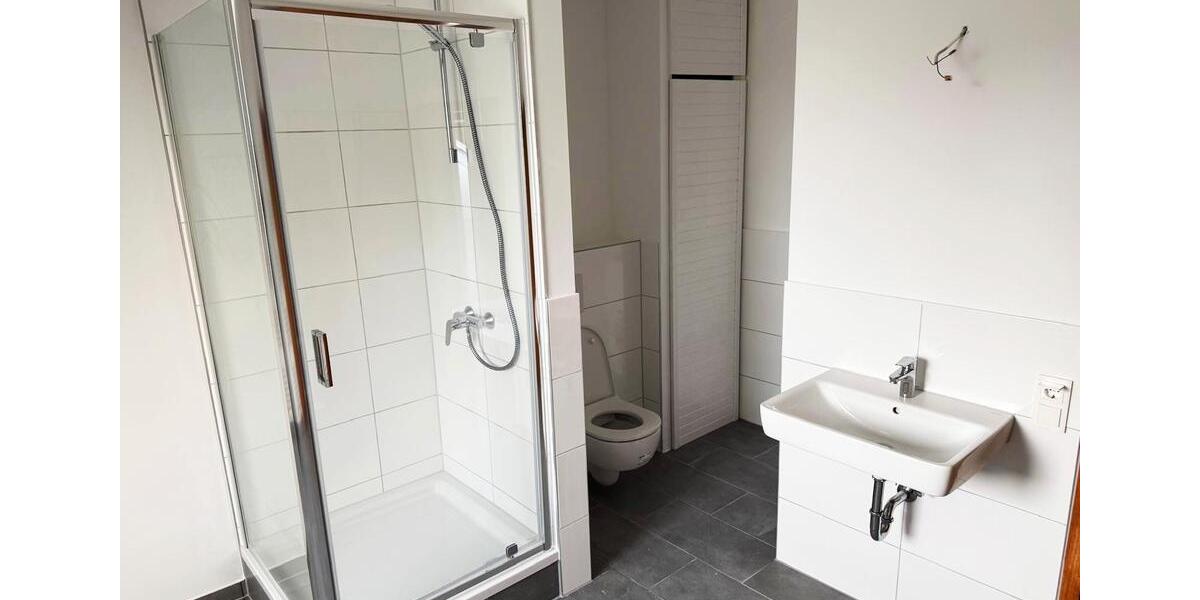 Dachgeschoßwohnung Gelsenkirchen Rotthausen - 3 Zimmer, 80 m&sup2;, 609&euro; | Angebot:27577041