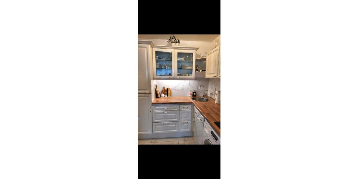 Etagenwohnung Essen Stadtkern - 2 Zimmer, 38 m&sup2;, 480&euro; | Angebot:26013850