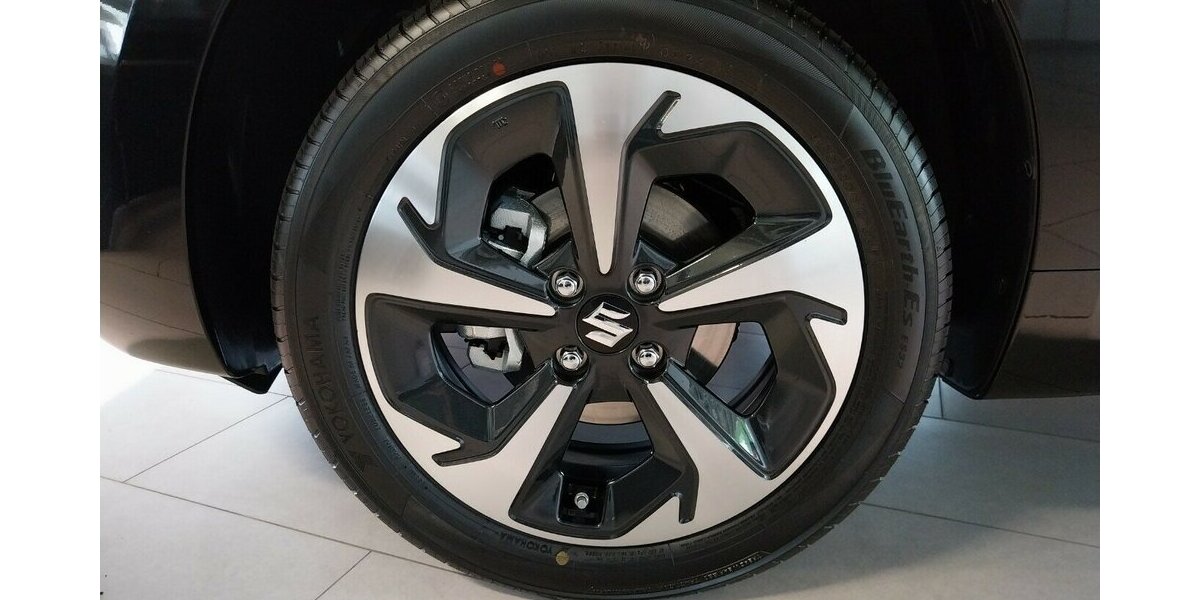 Suzuki Swift Comfort+ Allgrip Hybrid 6.000 km 21.980 &euro; HAAN 42781